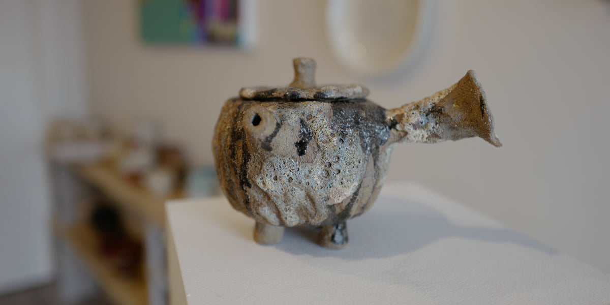 Textured Kyushu Teapot for One– Tumbleweed Studio